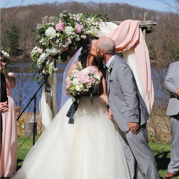 Maggie Sottero Bridal Gown - Picture 5 of 5